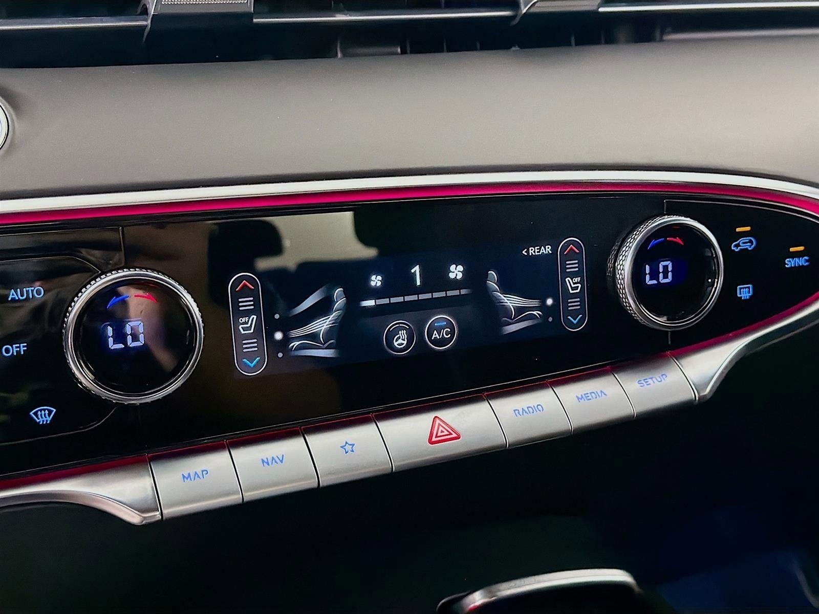 Certified 2023 Genesis GV70 2.5T w/ Sport Prestige Package image 18