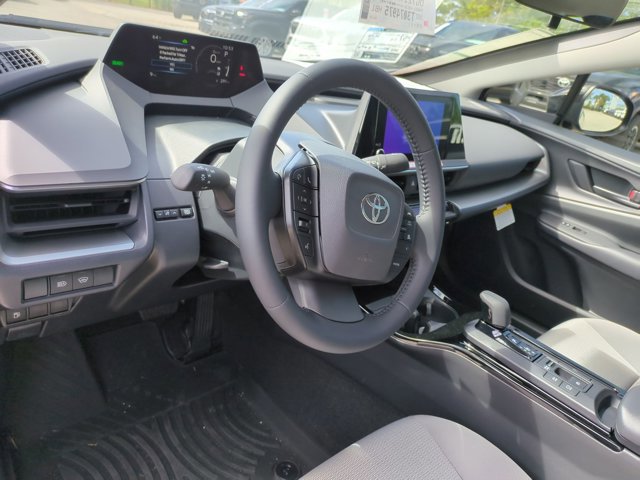 New 2026 Toyota Prius LE image 3