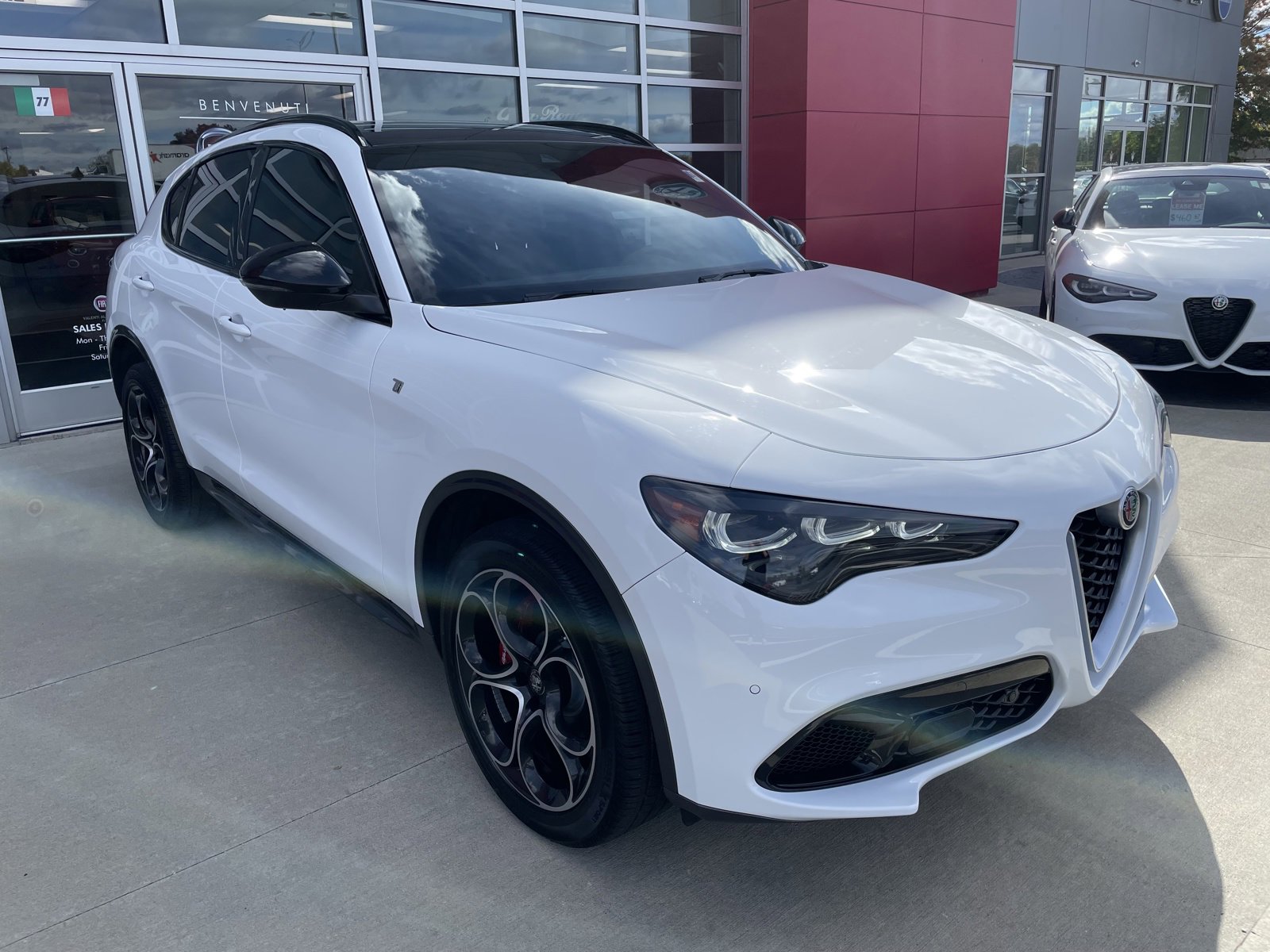 Used 2024 Alfa Romeo Stelvio Ti w/ Active Assist Plus Package image 4