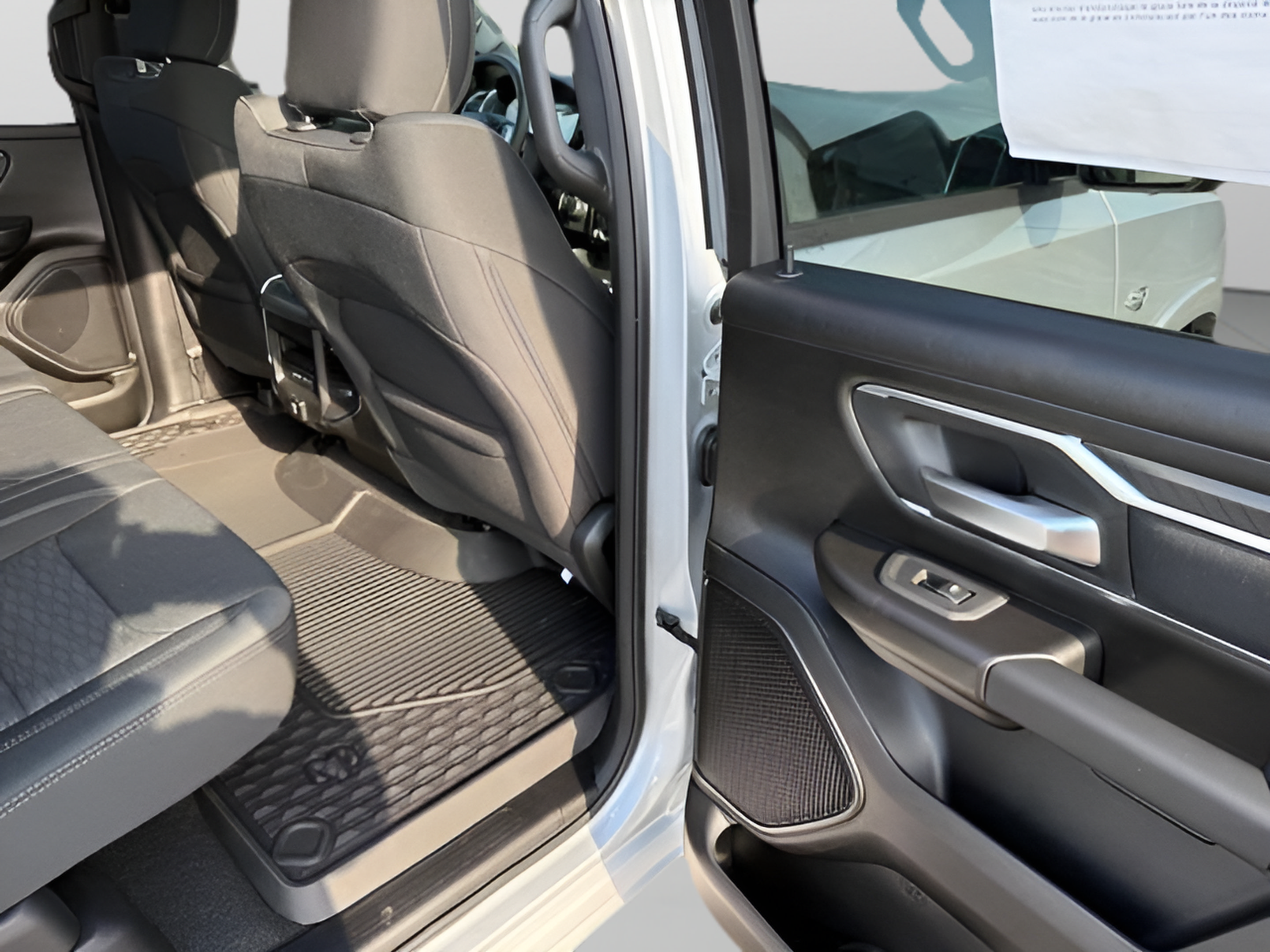 New 2026 RAM 1500 Big Horn AWD/4WD image 10