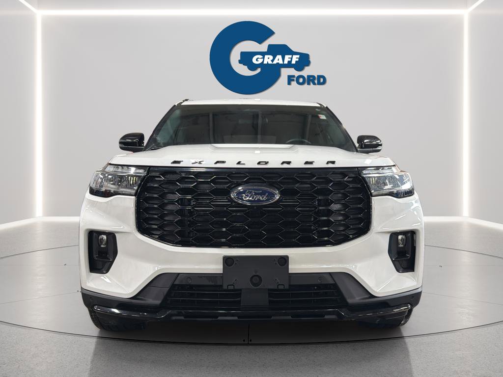 Used 2025 Ford Explorer ST-Line w/ ST-Line Street Pack image 12