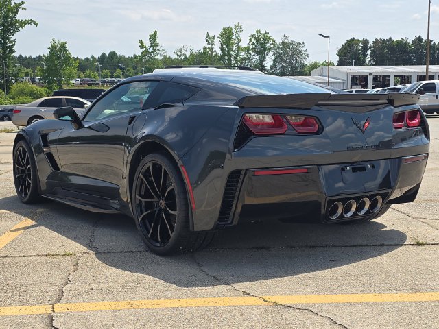 Used 2019 Chevrolet Corvette Grand Sport RWD image 4