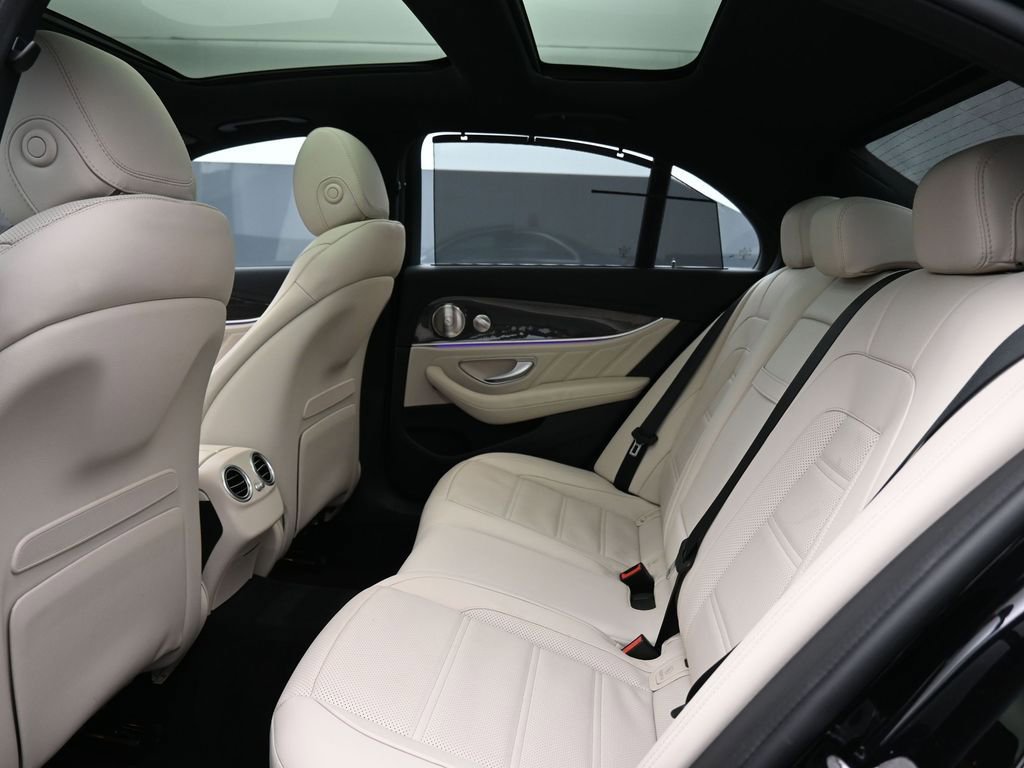 Used 2023 Mercedes-Benz E 53 AMG 4MATIC Sedan image 19