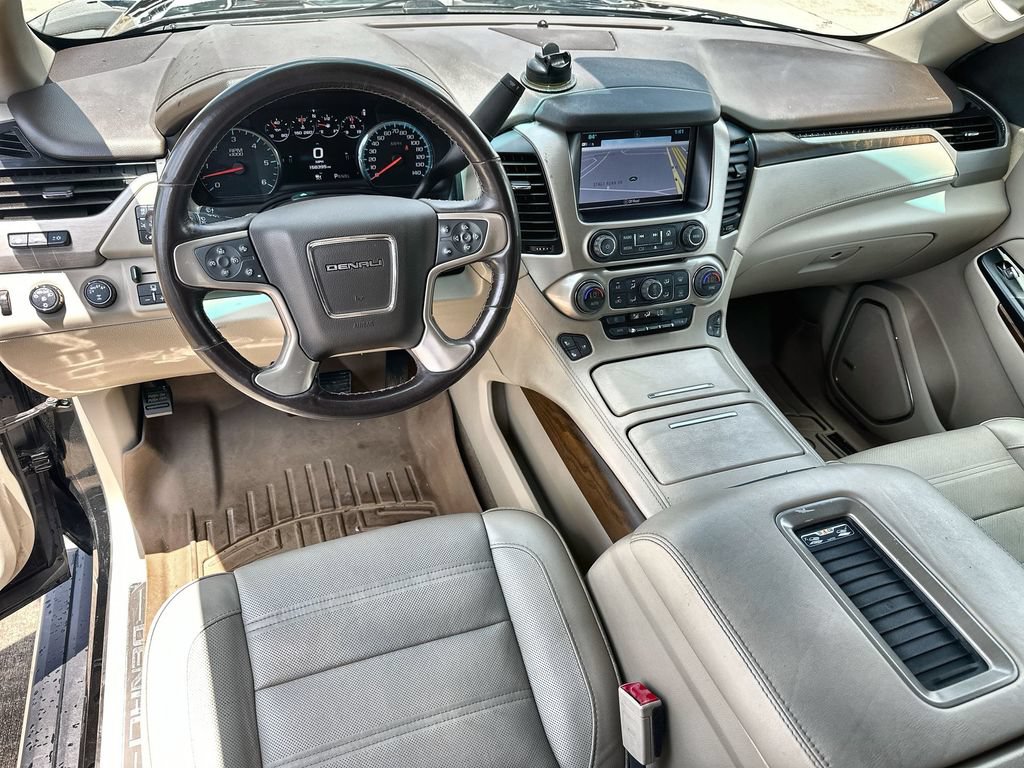 Used 2019 GMC Yukon XL Denali w/ Denali Ultimate Package AWD/4WD image 20