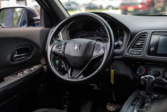 Used 2020 Honda HR-V Sport image 27