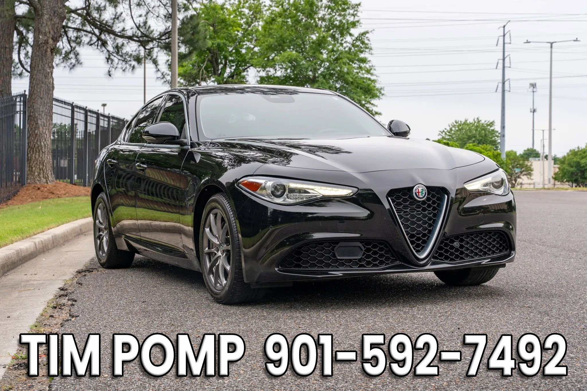Used 2020 Alfa Romeo Giulia AWD w/ Cold Weather Package image 3