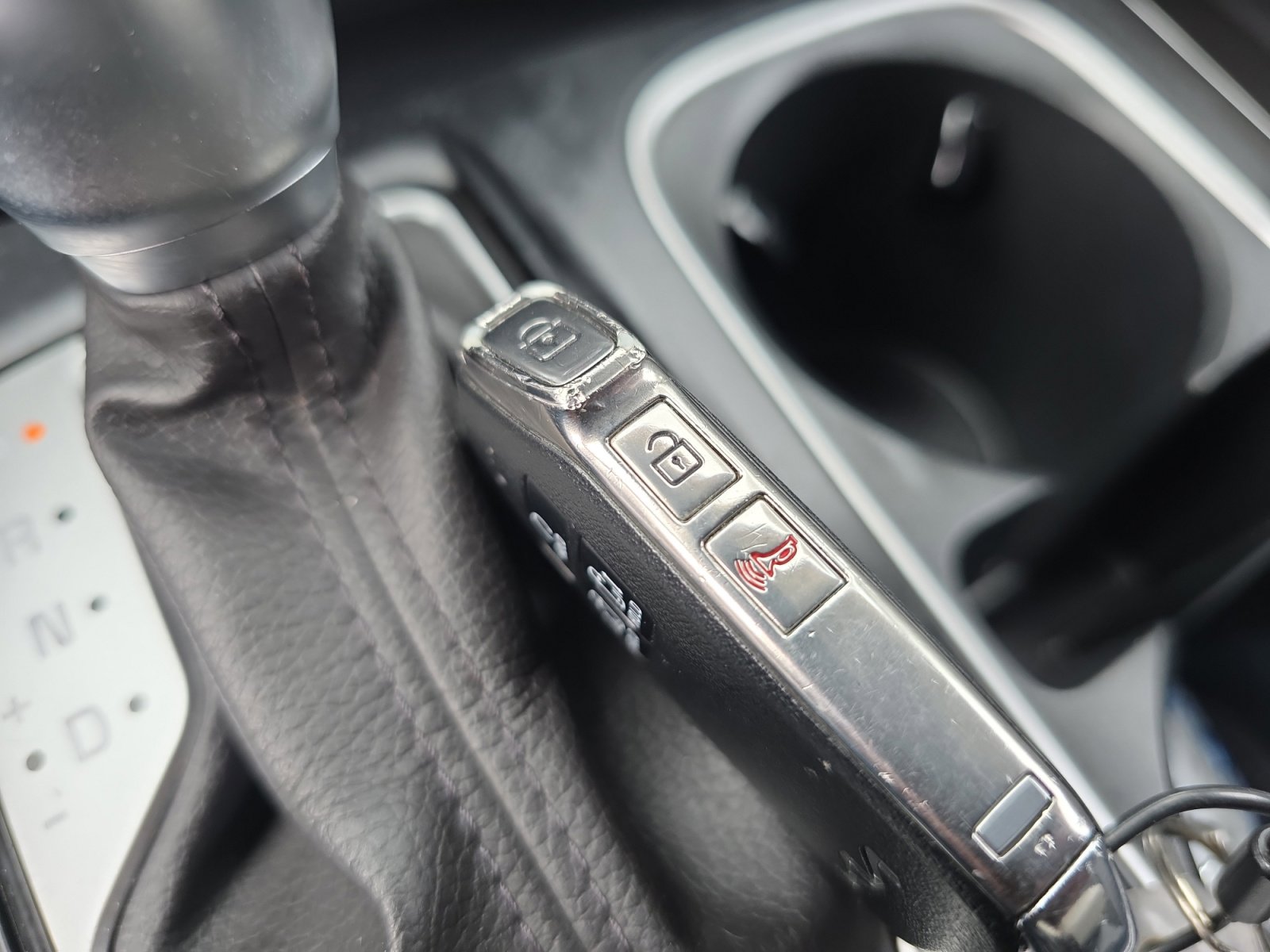 Certified 2024 Kia Carnival LX image 31