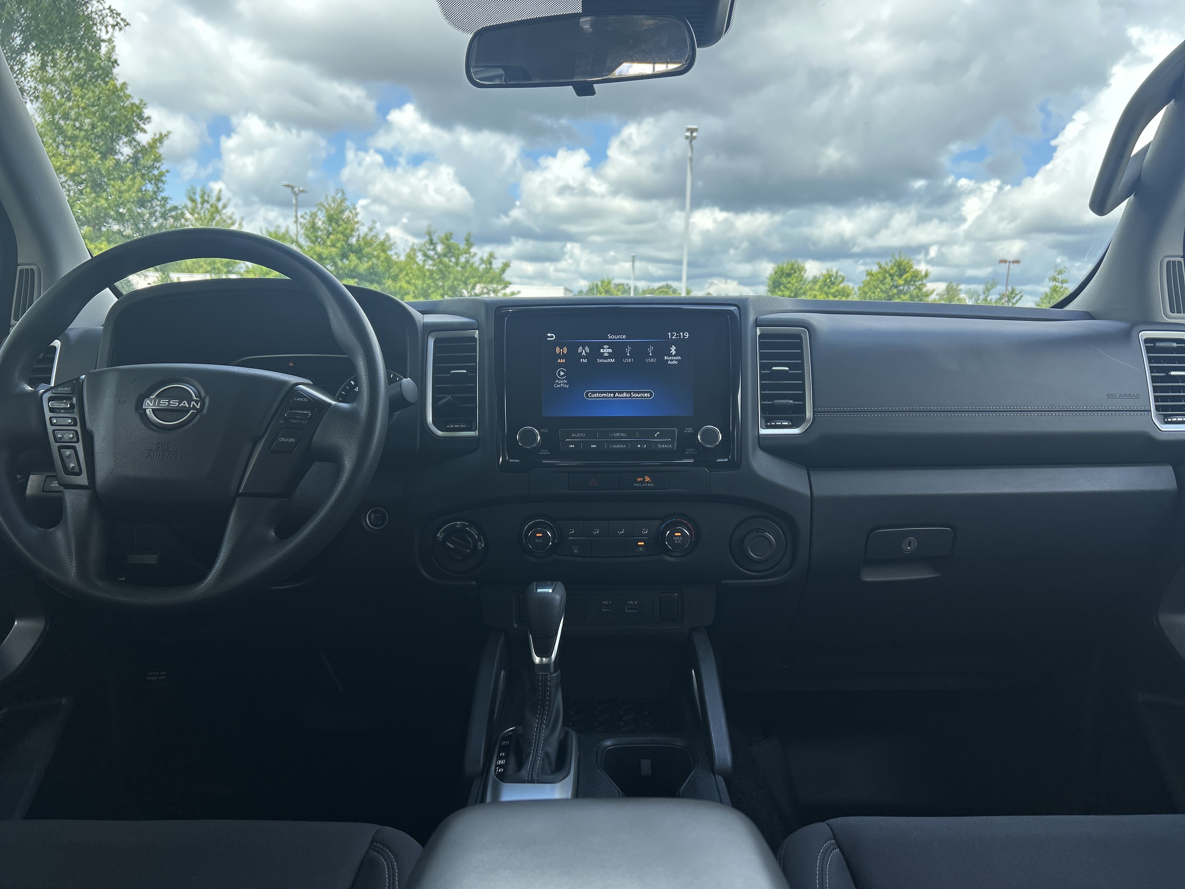 Used 2022 Nissan Frontier SV AWD/4WD image 30