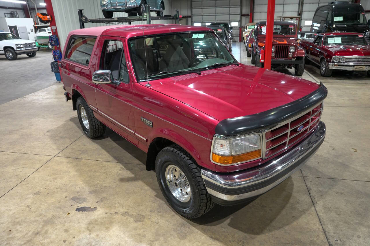 Used 1995 Ford Bronco XLT AWD/4WD image 14