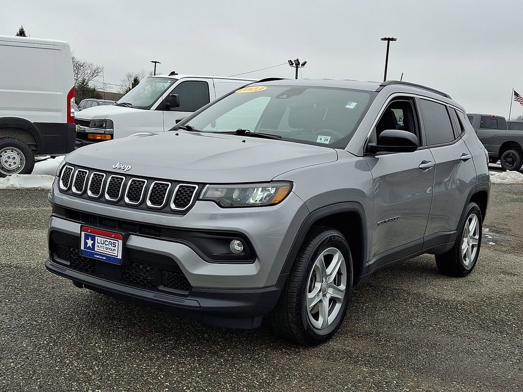 Used 2023 Jeep Compass Latitude w/ Convenience Group image 5
