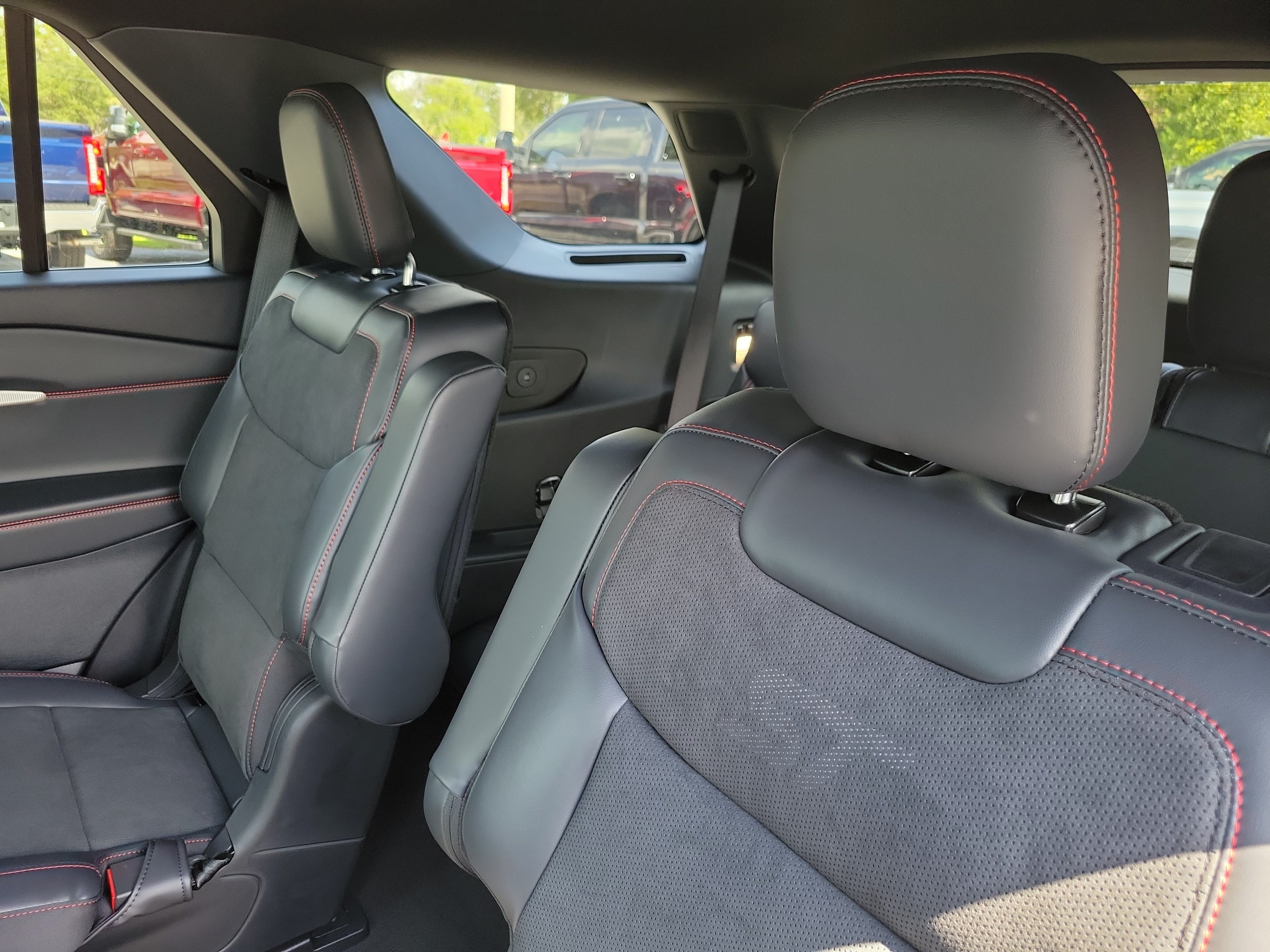 New 2027 Ford Explorer ST w/ Sun And Sound Package AWD/4WD image 19