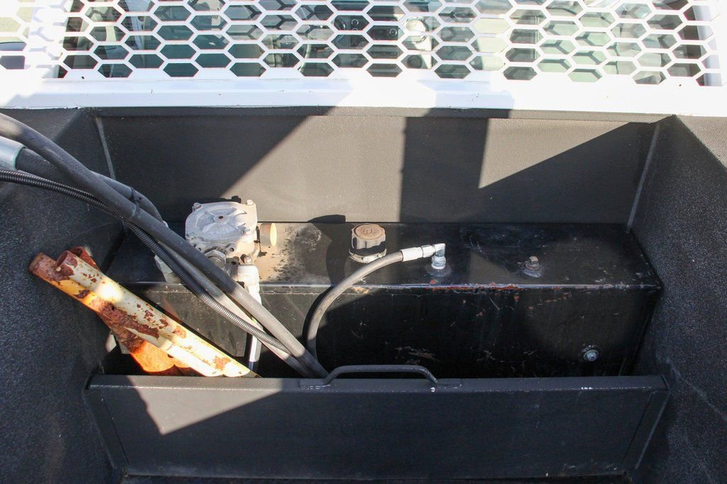 Used 2019 Ford F750 2WD Regular Cab Super Duty image 11