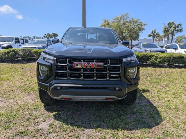 Used 2024 GMC Canyon AT4 w/ AT4 Premium Package AWD/4WD image 5