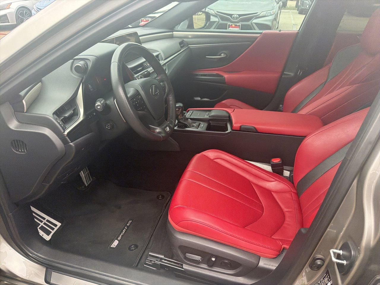 Used 2020 Lexus ES 350 F Sport w/ Accessory Package FWD image 7