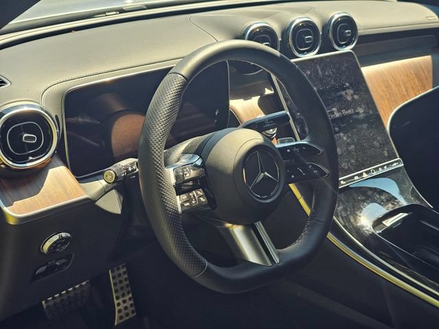 Certified 2026 Mercedes-Benz GLC 300 4MATIC image 4