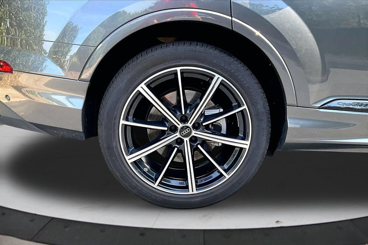 Used 2024 Audi Q7 3.0T Prestige AWD/4WD image 37