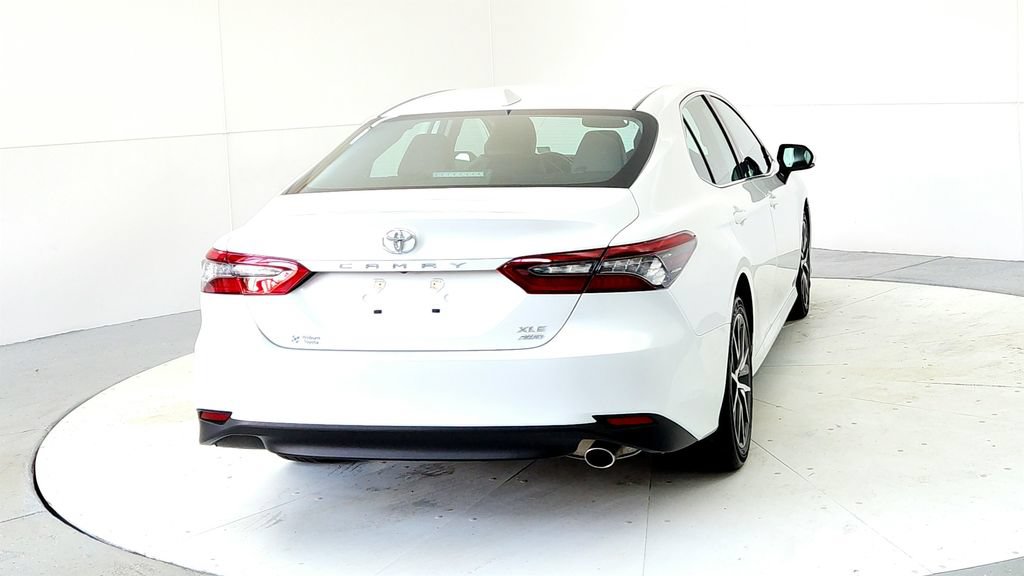 Used 2024 Toyota Camry XLE w/ Cold Weather Package AWD/4WD image 5