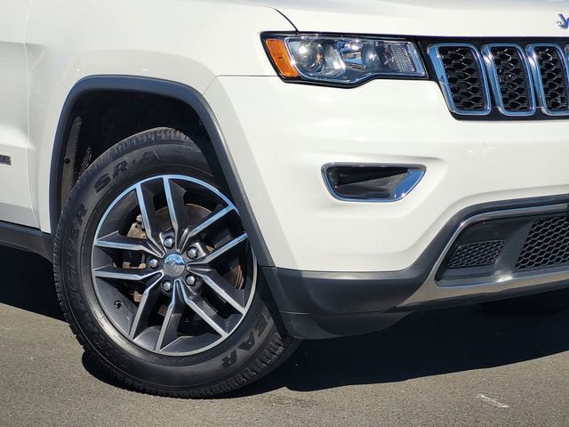 Used 2017 Jeep Grand Cherokee Limited image 3
