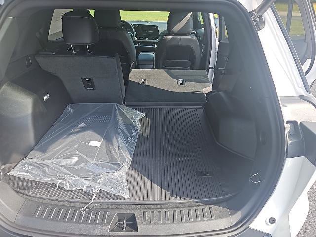 New 2026 Chevrolet Equinox LT w/ Convenience Package II image 24