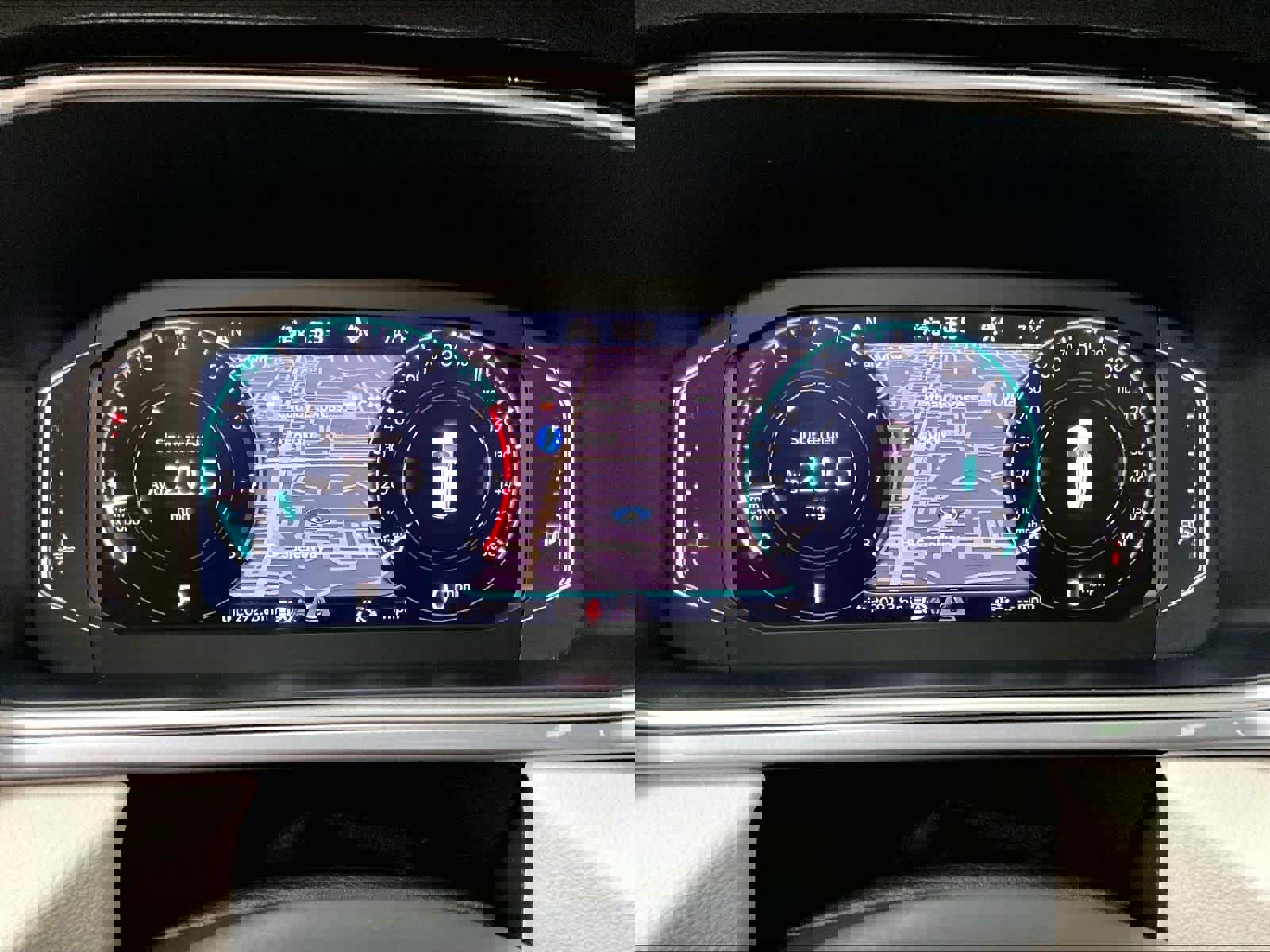 Used 2025 Volkswagen Taos SEL image 23