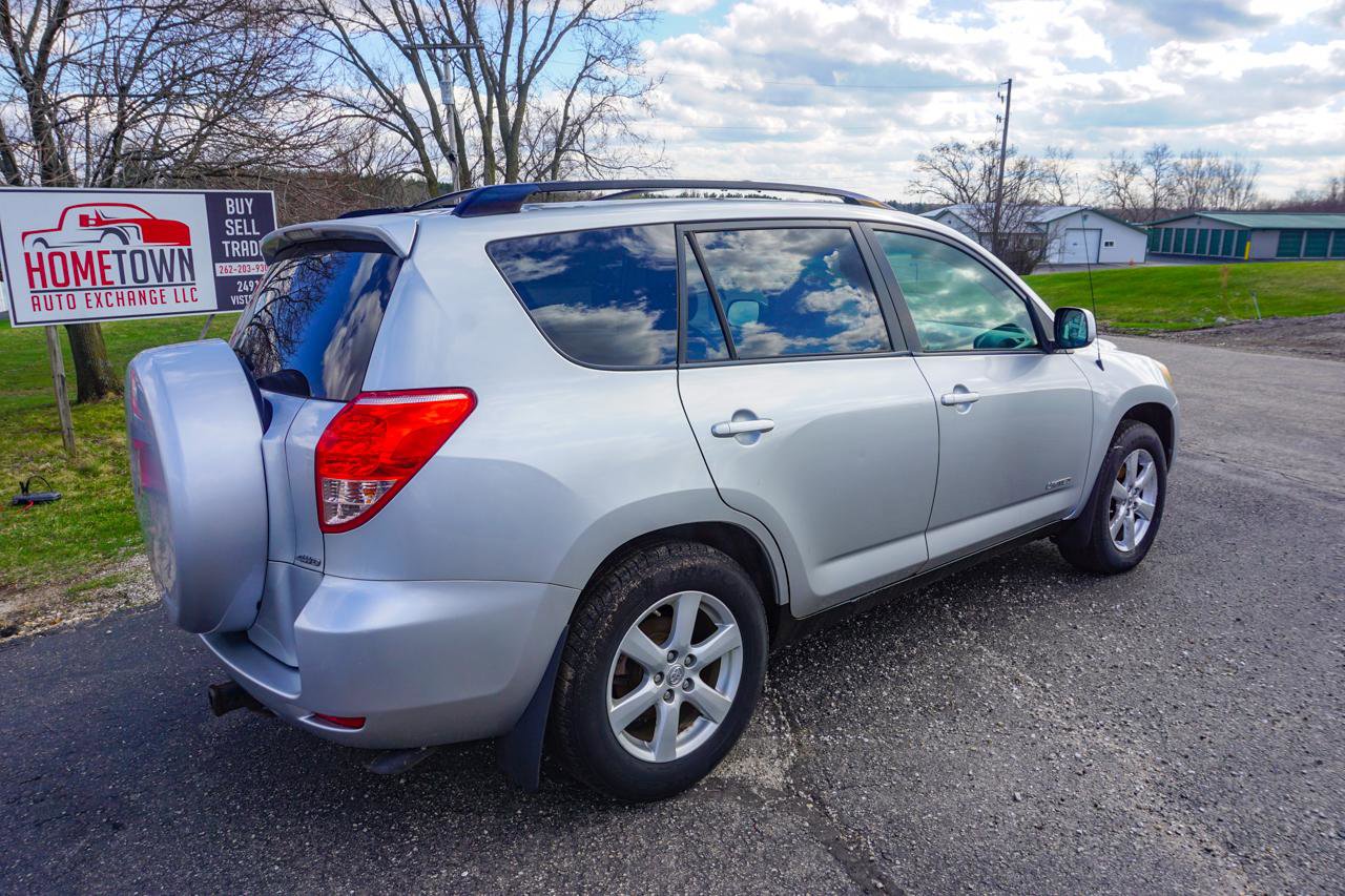 Used 2008 Toyota RAV4 Limited image 3