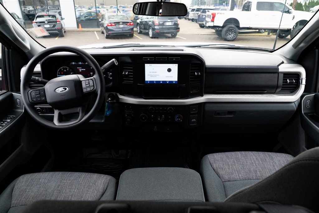 Used 2024 Ford F350 XLT image 8