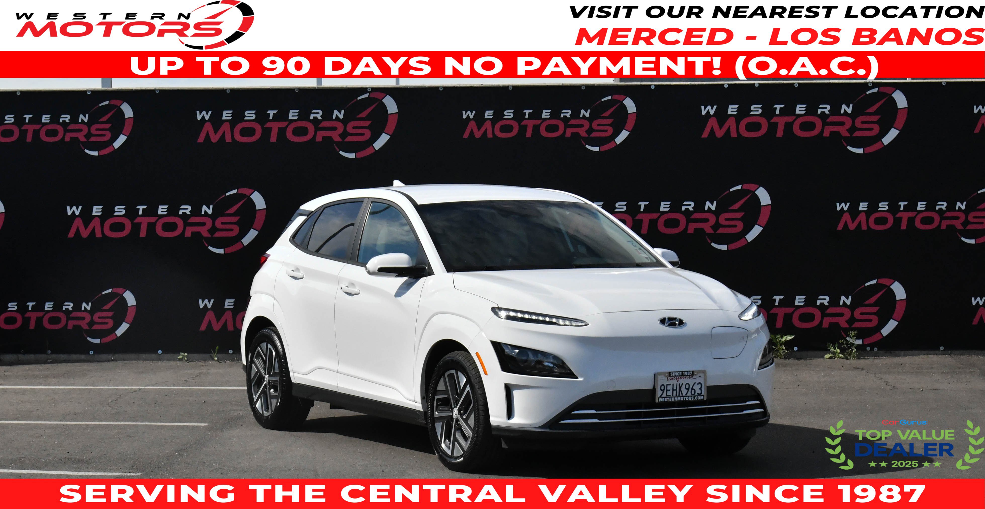 Used 2023 Hyundai Kona SE image 1
