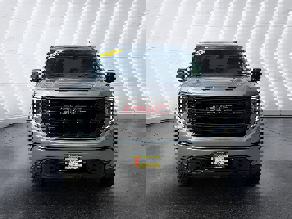 Used 2026 GMC Sierra 1500 Elevation image 9