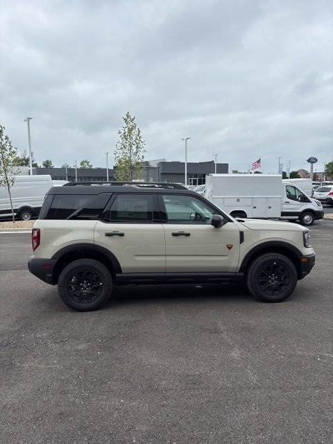New 2025 Ford Bronco Sport Badlands w/ Badlands Tech Package AWD/4WD image 4