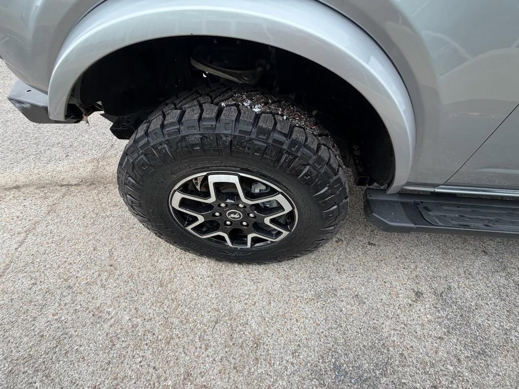 Used 2022 Ford Bronco Outer Banks AWD/4WD image 8