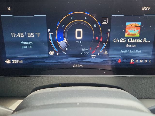New 2026 Chevrolet Traverse LT w/ Sun and Wheel Package FWD image 25