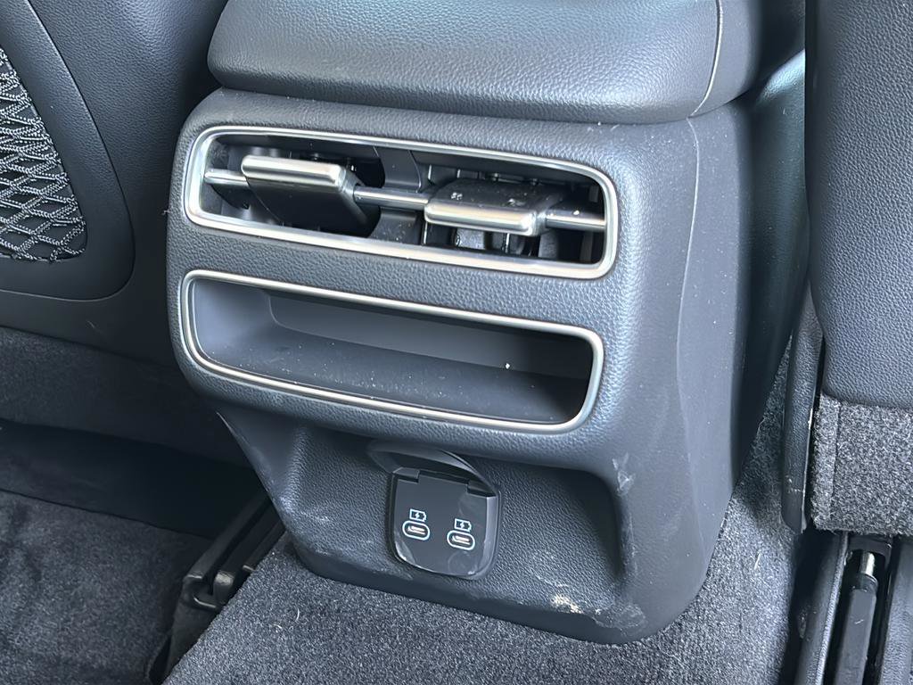 Certified 2026 Genesis GV70 2.5T AWD/4WD image 38