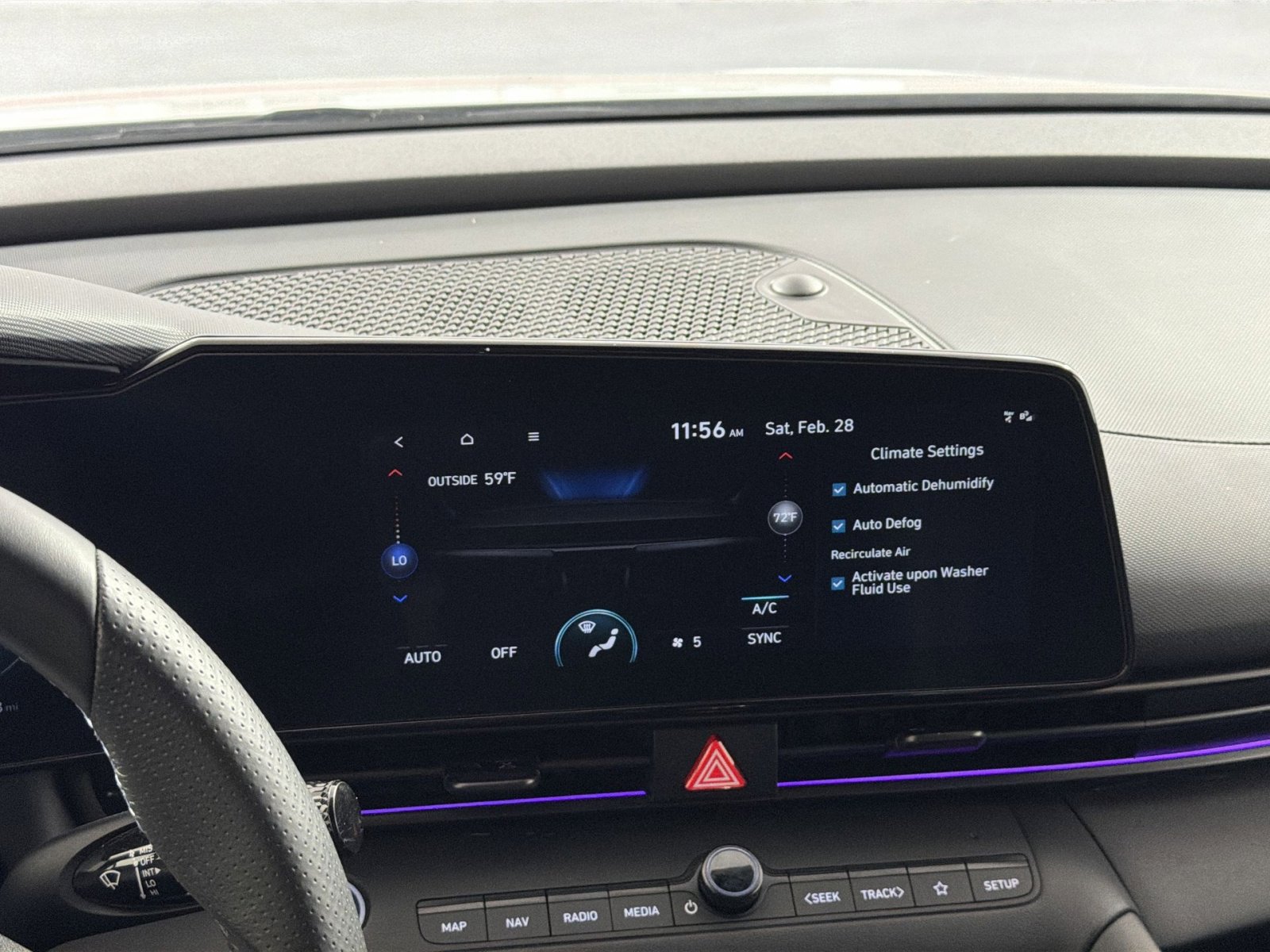 Used 2024 Hyundai Elantra N Base image 21