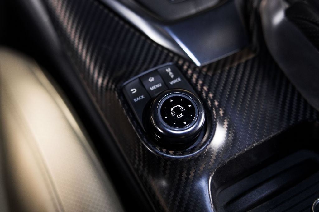 Used 2018 Nissan GT-R Premium AWD/4WD image 28