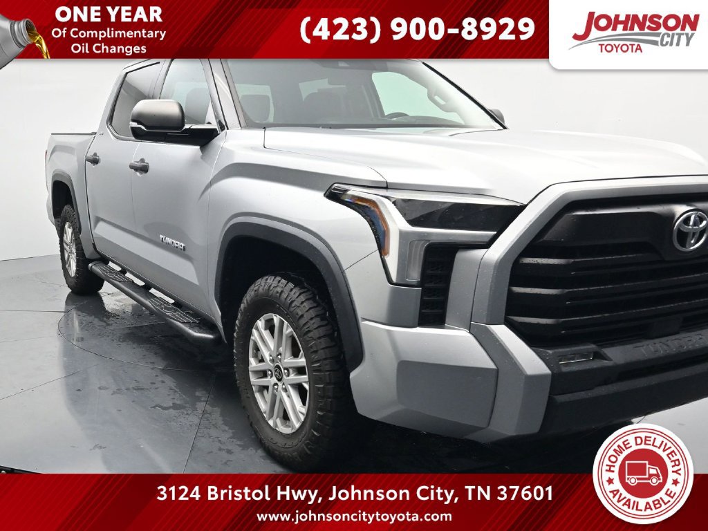 Used 2022 Toyota Tundra SR5 w/ SR5 Convenience Package