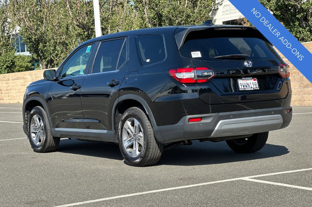 Certified 2025 Honda Pilot EX-L image 6