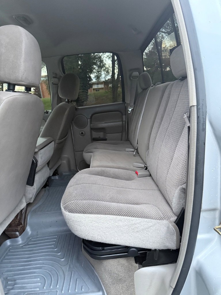 Used 2004 Dodge Ram 3500 Truck SLT w/ Trailer Tow Group image 23