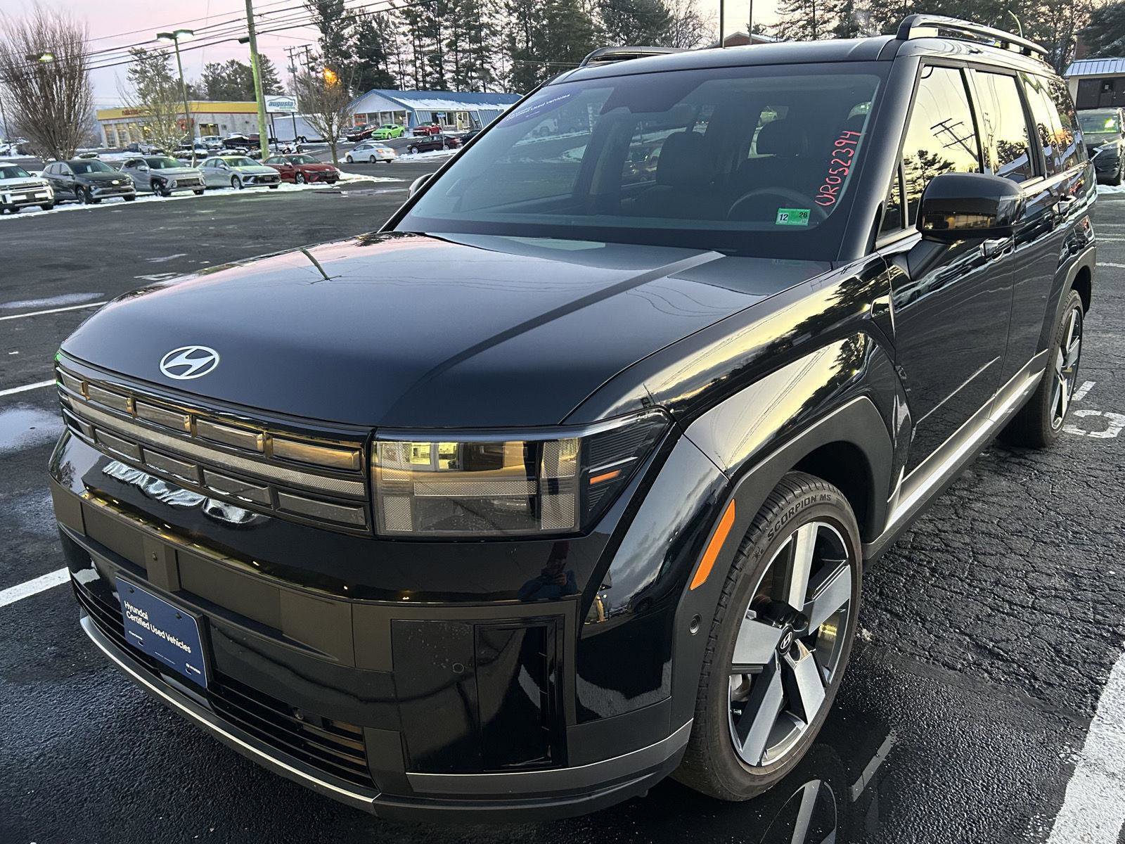 Used 2024 Hyundai Santa Fe Limited image 1