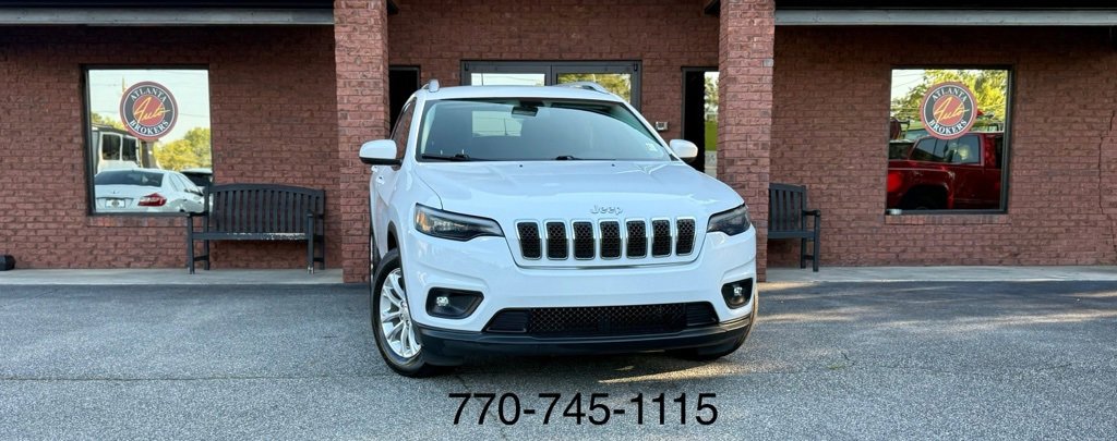 Used 2019 Jeep Cherokee Latitude w/ Popular Appearance Group