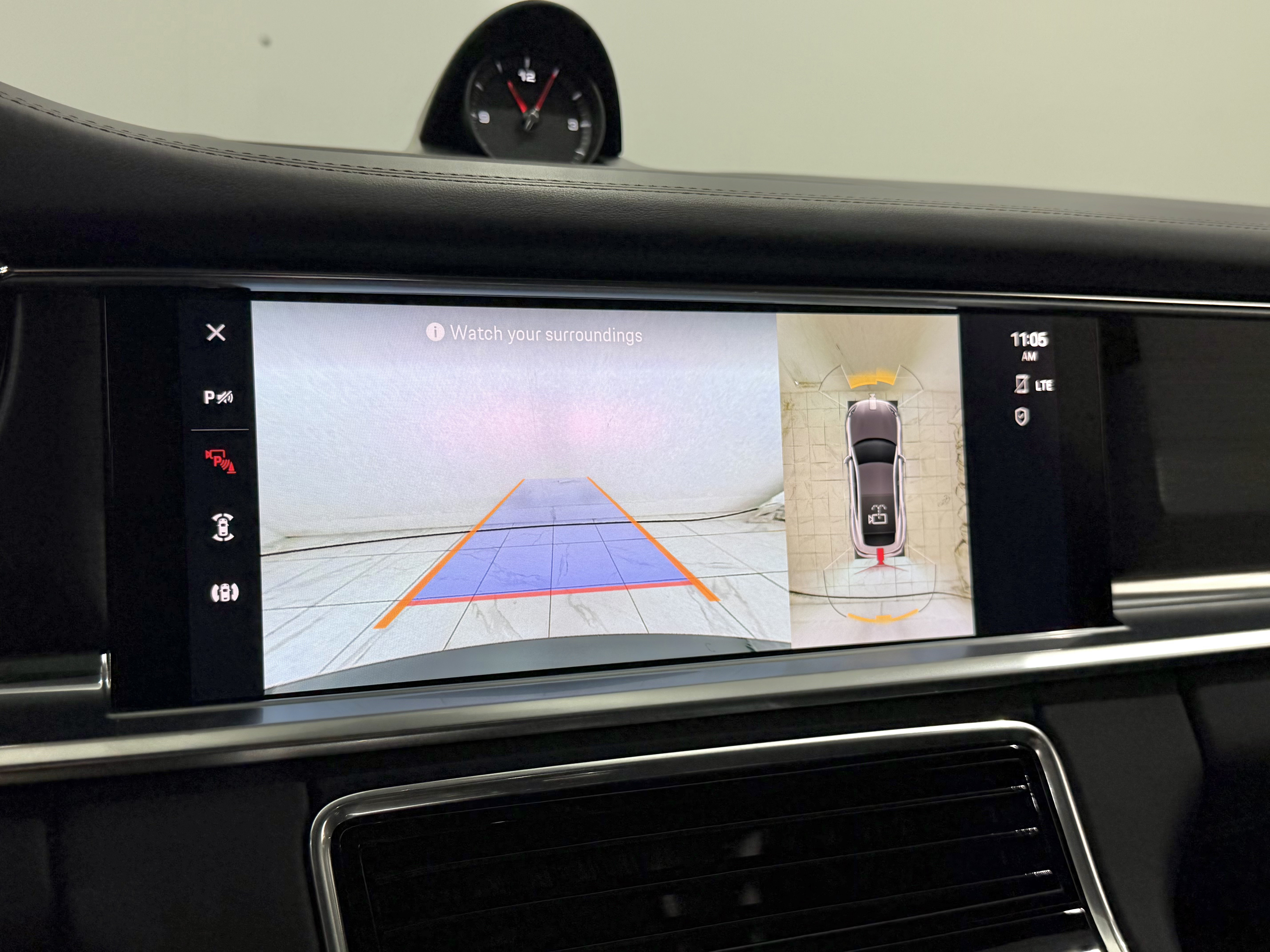 Certified 2023 Porsche Panamera 4 Platinum Edition AWD/4WD image 48