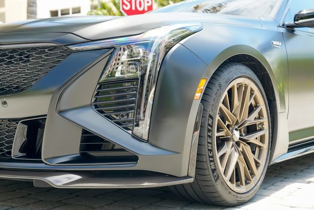 Used 2025 Cadillac CT5 V Blackwing w/ Carbon Fiber 2 Package RWD image 43