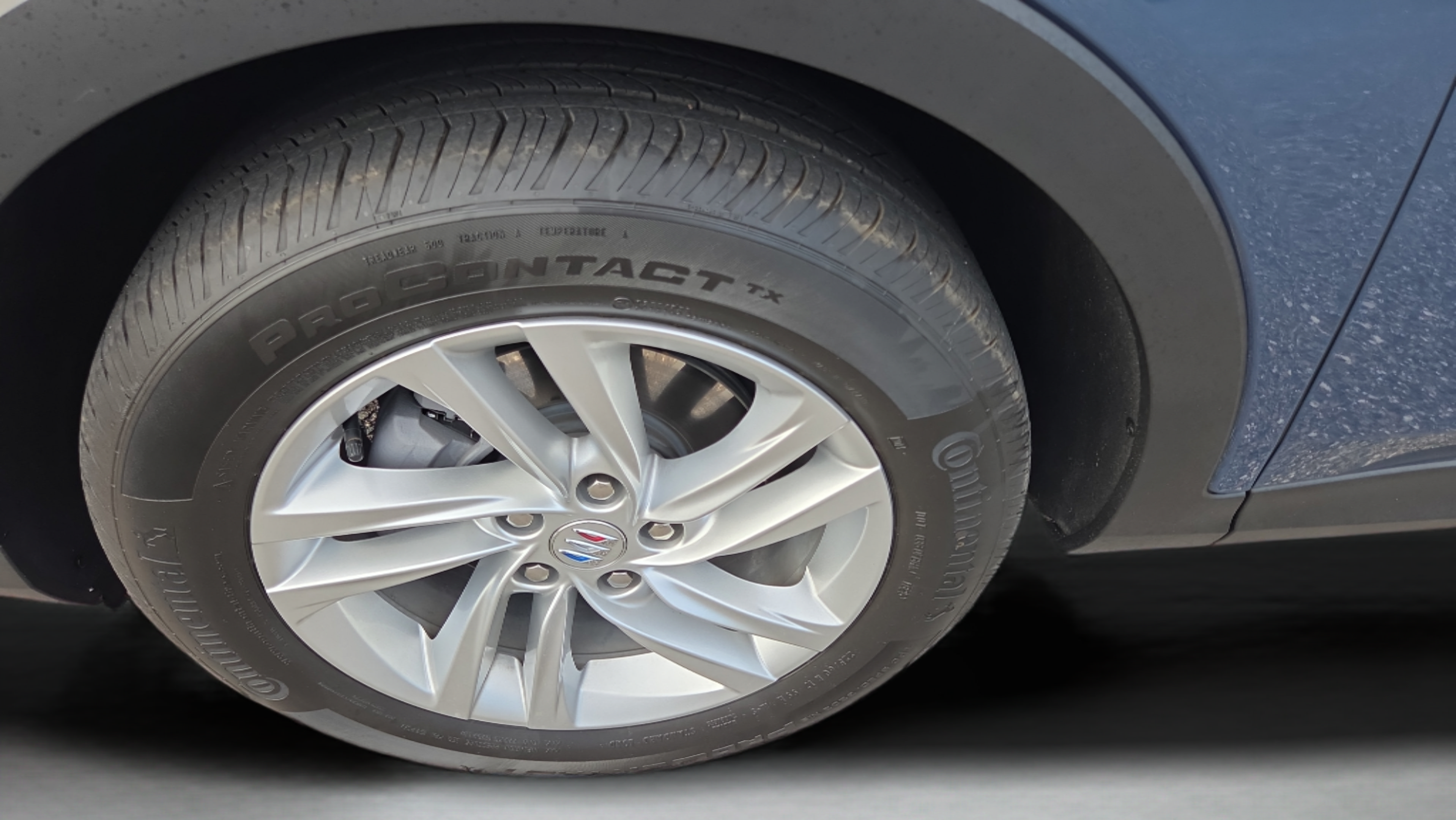 Certified 2025 Buick Envista Preferred FWD image 29