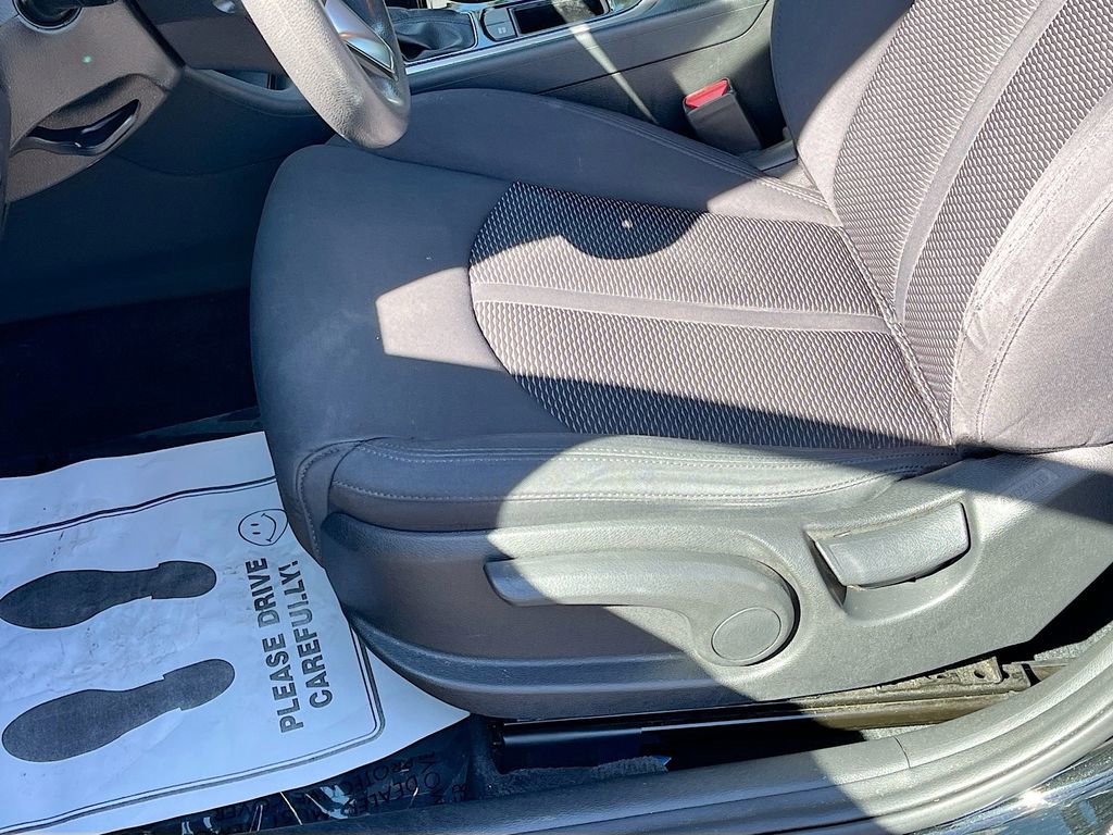 Used 2018 Hyundai Sonata SE w/ Cargo Package image 13