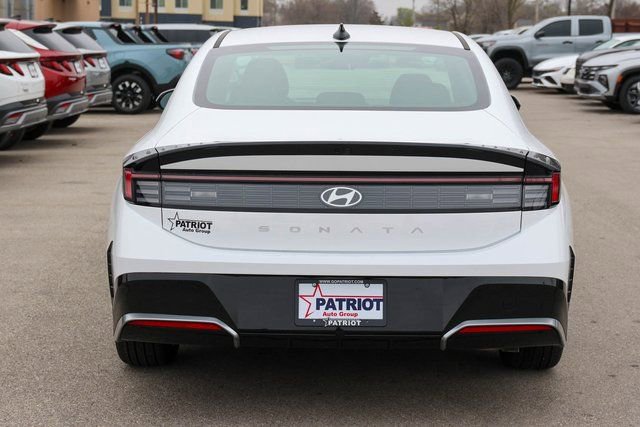 New 2026 Hyundai Sonata SEL image 4