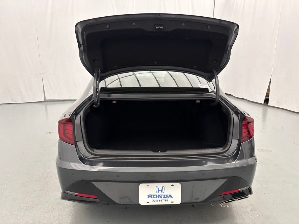 Used 2021 Hyundai Sonata Limited FWD image 11