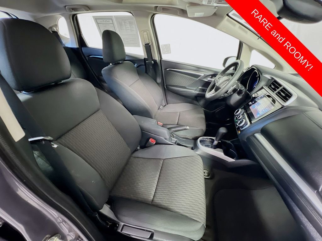 Used 2020 Honda Fit EX image 25