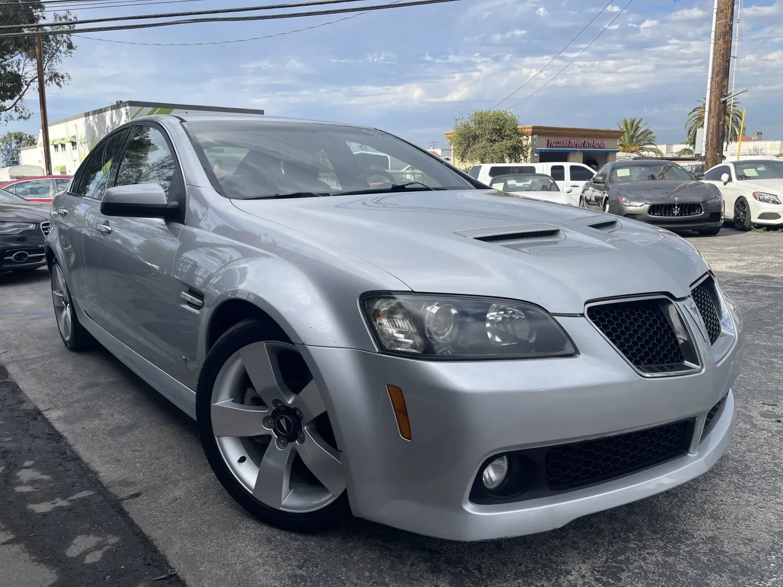 Used 2009 Pontiac G8 GT w/ Premium Package RWD image 3