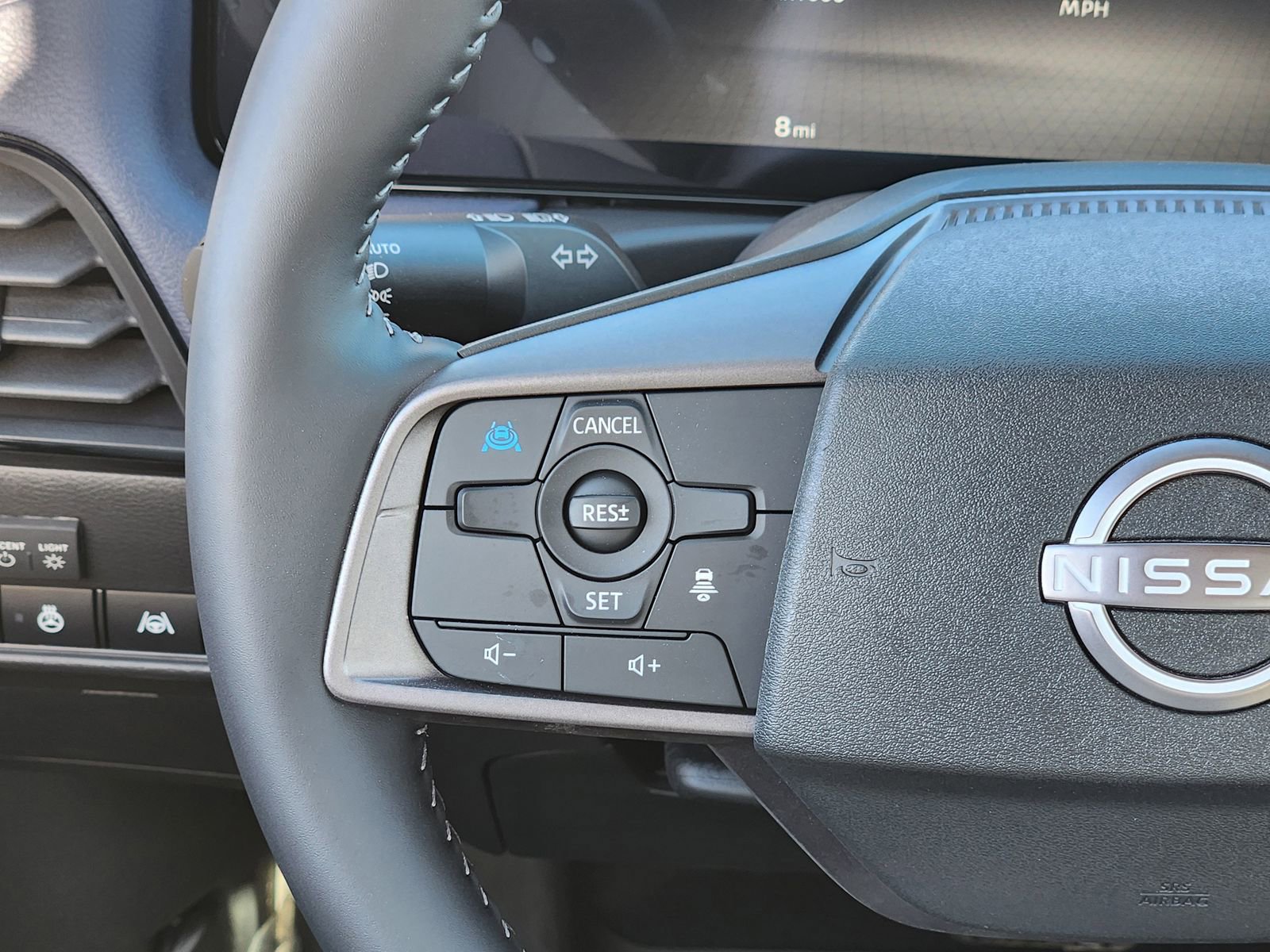 New 2026 Nissan Sentra SL w/ Floor Mat Package FWD image 26