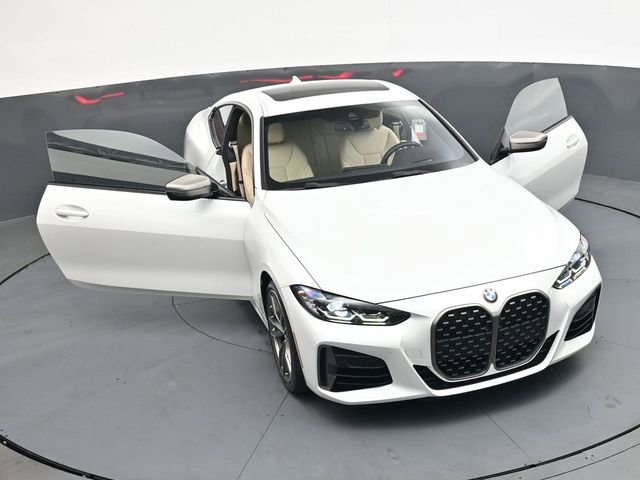 Used 2022 BMW M440i Coupe w/ Premium Package image 40