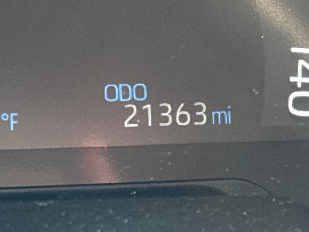 Used 2023 Toyota RAV4 XLE image 23